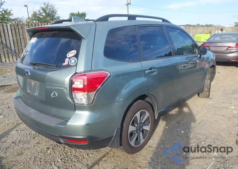 2018 Subaru Forester 2.5I Premium z USA, uszkodzony, nr VIN JF2SJADC7JH511323